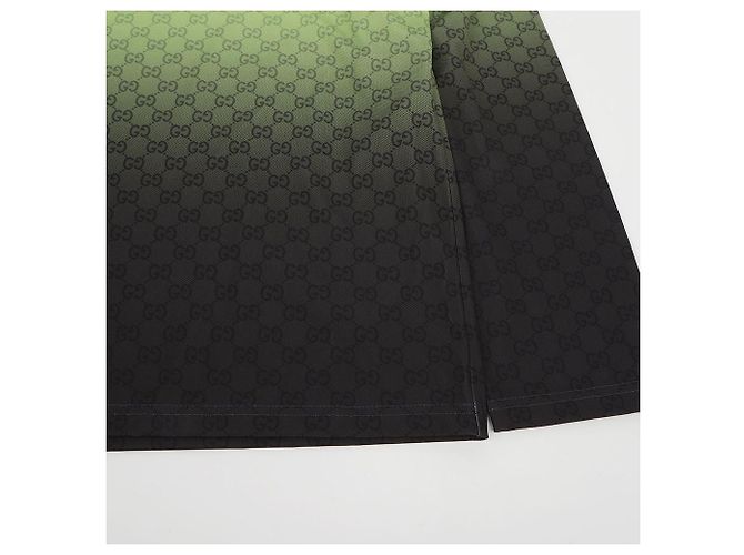 Gucci Technisches T-Shirt mit GG-Print - Ansicht 5