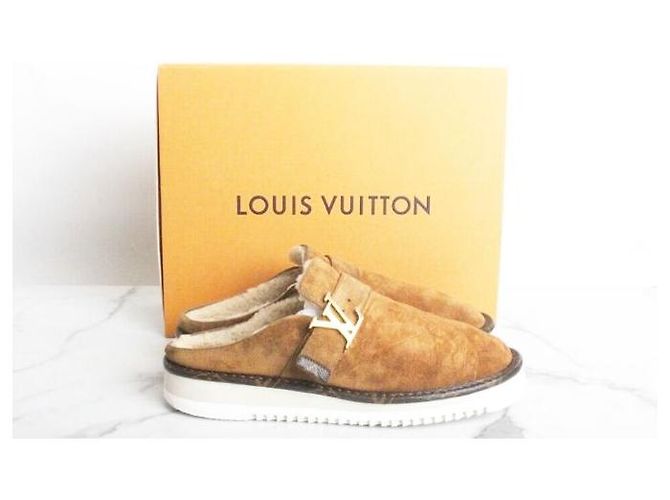 Louis Vuitton Pantofole Easy Mule in Montone - vista 2