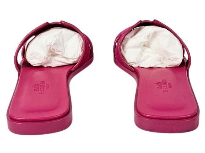 Hermès Sandales et mules pour femmes en cuir de chèvre suédé - vue 7