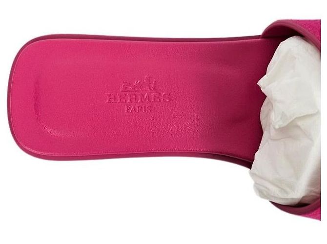Hermès Sandales et mules pour femmes en cuir de chèvre suédé - vue 9