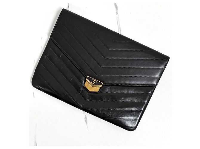 Chanel Clutch con patta Chevron Nero - vista 6