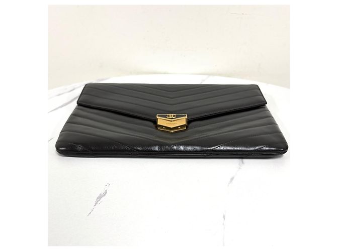 Chanel Clutch con patta Chevron Nero - vista 7