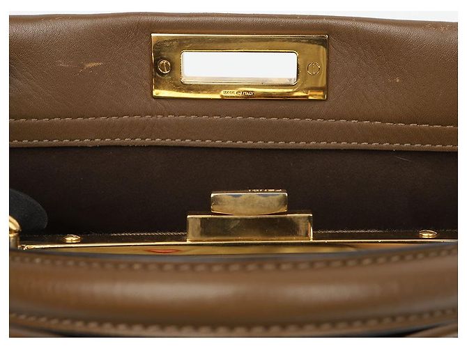 Fendi Borsa a Tracolla Tote Peekaboo Medium Marrone - vista 12