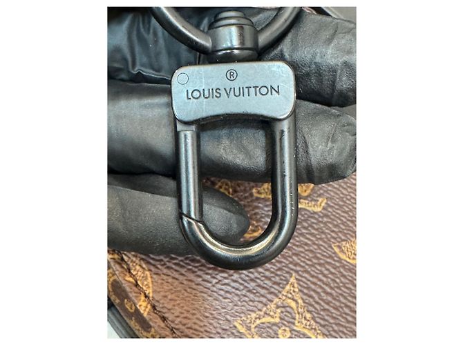 Louis Vuitton Borsa a tracolla Wheel Box Monogram - vista 7
