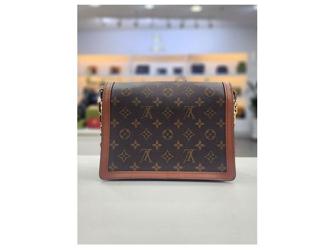 Louis Vuitton Borsa a tracolla Monogram Dolphin MM con catena e chip interno - vista 5