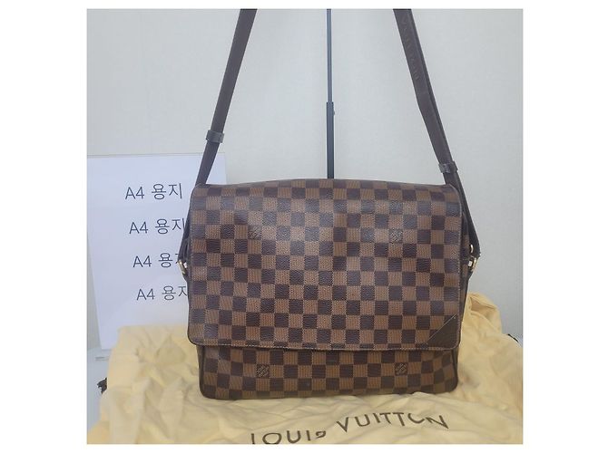 Louis Vuitton Borsa a tracolla Damier Shell MM - vista 2