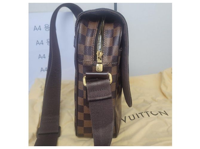Louis Vuitton Borsa a tracolla Damier Shell MM - vista 5
