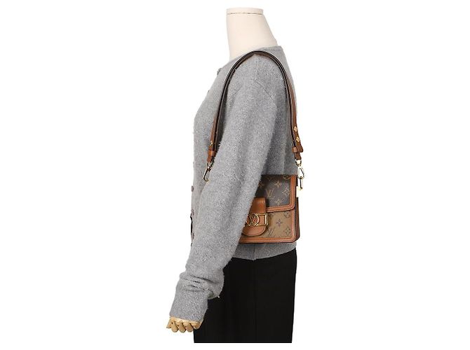 Louis Vuitton Borsa Dauphine Mini Monogram Reverse Canvas - vista 13