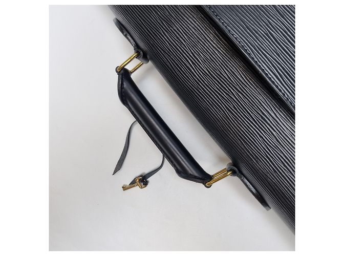 Louis Vuitton Borsetta Epi Serviette Black Unisex - vista 12