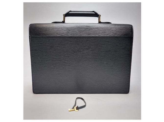Louis Vuitton Borsetta Epi Serviette Black Unisex - vista 8