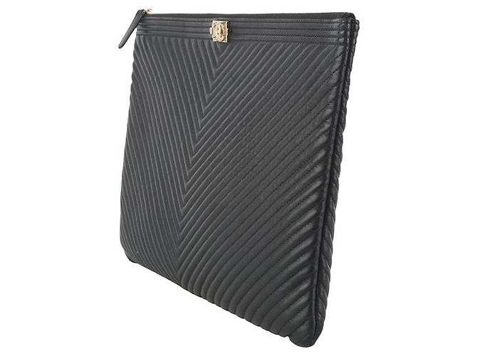 Chanel Clutch Chevron Gold Boy Large - vista 2