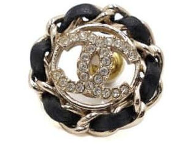 Chanel Orecchini CC Crystal Lambskin Strass Season - vista 3
