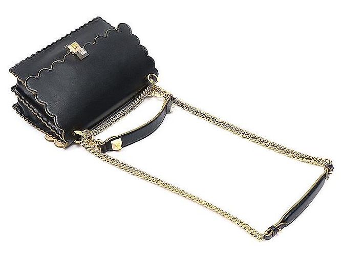 Fendi Black Calfskin Can Eye Medium - vista 3