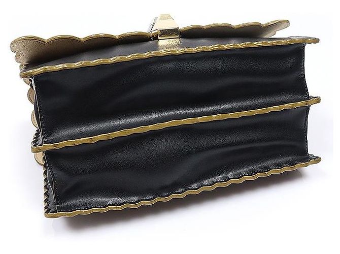Fendi Black Calfskin Can Eye Medium - vista 4