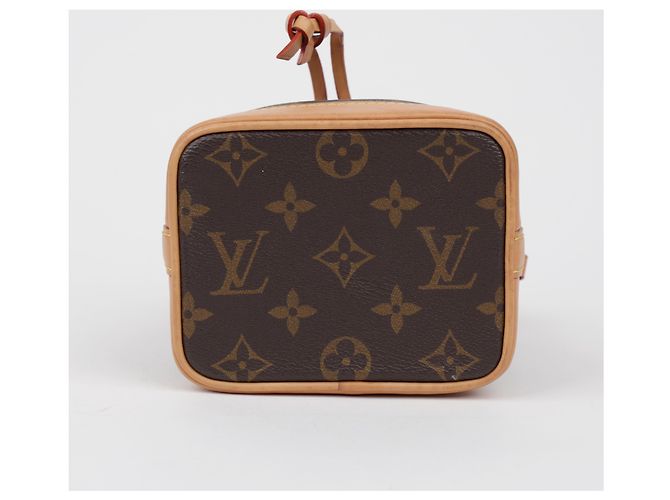 Louis Vuitton Borsa secchiello Nano Noe Monogram Canvas - vista 7