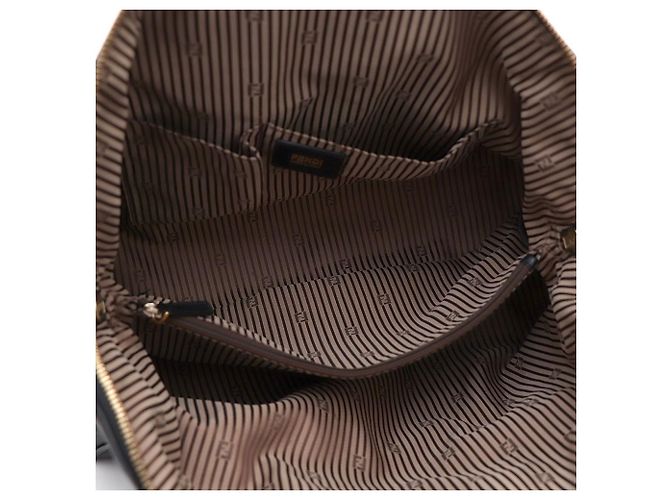 Fendi Borsa Tote e borsa a tracolla in pelle nera - vista 7