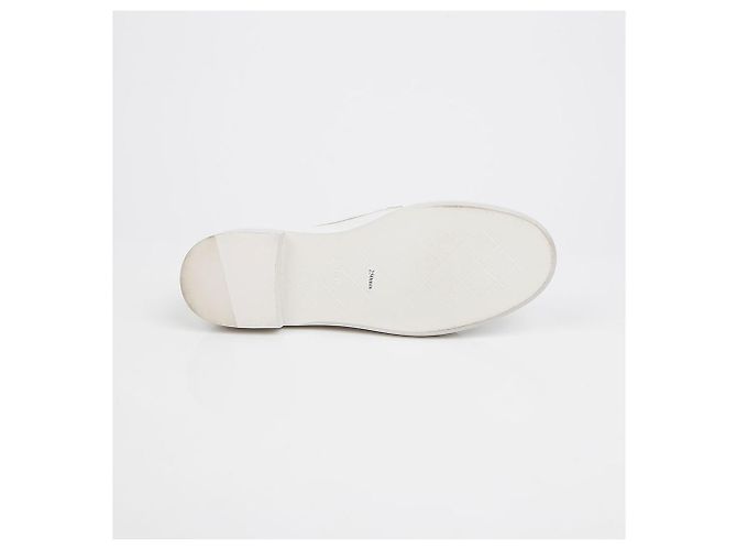 Chanel Mocassino Turnlock White - vista 9