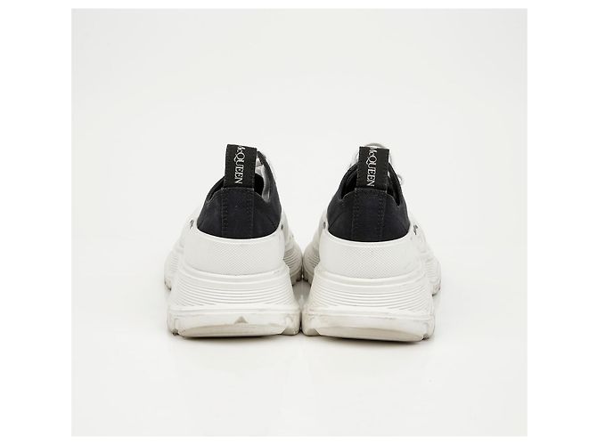 Alexander Mcqueen Sneakers stringate Tread Slick Black - vista 7