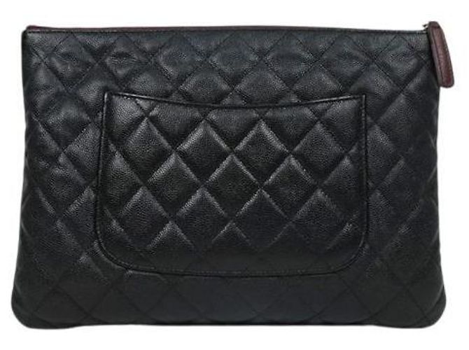 Chanel Clutch in pelle caviar nera - vista 3