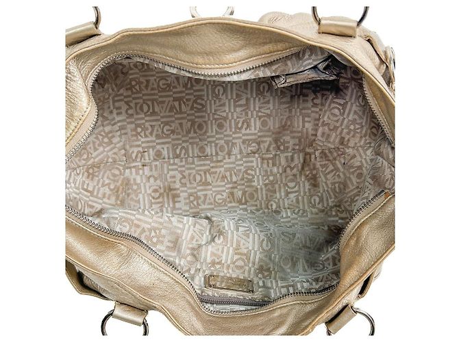 Salvatore Ferragamo Borsa a tracolla Gancini Gold Beige - vista 12
