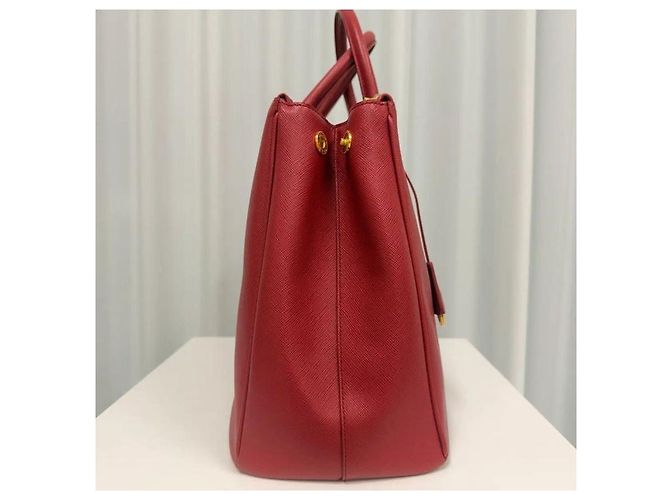 Prada Saffiano Lux Red Tote Bag - Ansicht 3