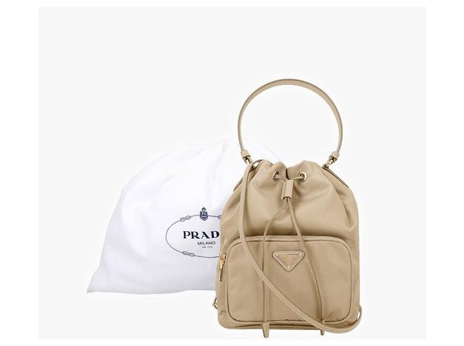 Prada Pouch Bucket Duet in nylon con logo triangolare - vista 10