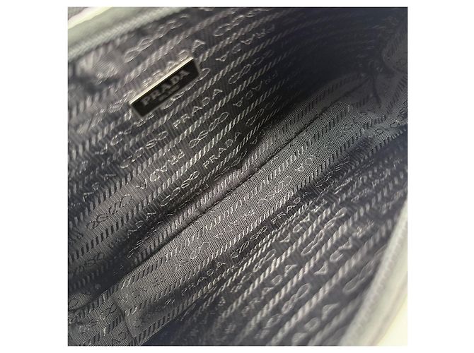 Borsa hobo Prada in nylon nera 1NE515 - vista 8