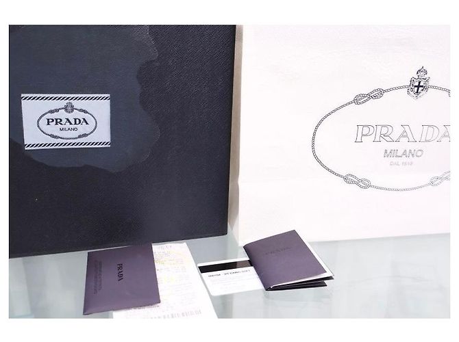 Prada Borsa a tracolla in pelle con logo triangolare dorato - vista 15