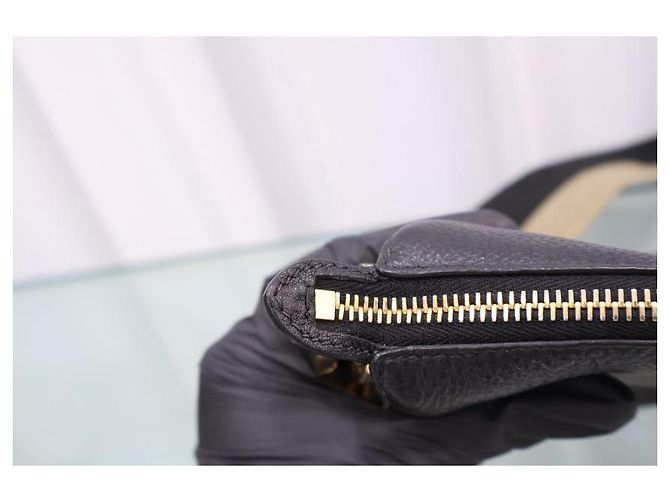Prada Borsa a tracolla in pelle con logo triangolare dorato - vista 5