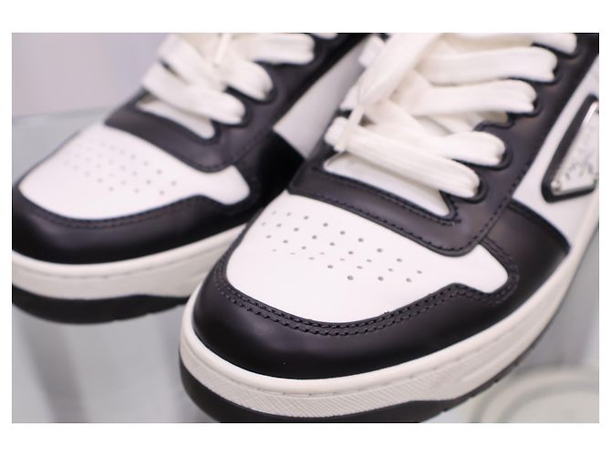 Prada Sneakers Downtown in pelle - vista 11