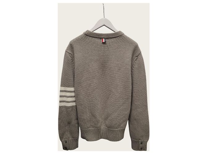 Thom Browne Brauner Wollpullover mit Rundhalsausschnitt und diagonalem Armband - Ansicht 4