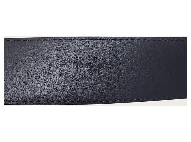 Louis Vuitton Blue Epi LV Buckle Initials Gürtel - Ansicht 5
