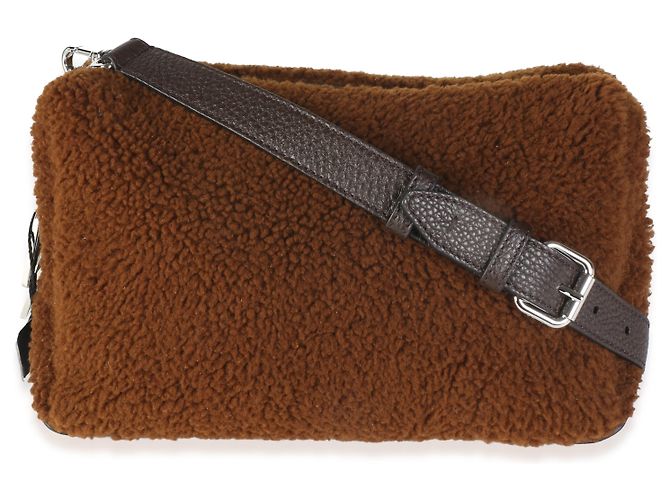 Borsa a spalla Liu Medium Fendi in shearling marrone - vista 8