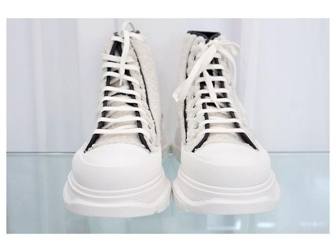 Alexander Mcqueen Sneakers Shearling Tread Slick - vista 3