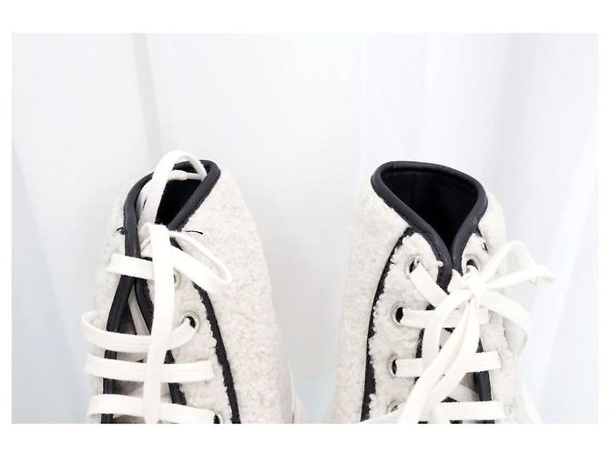 Alexander Mcqueen Sneakers Shearling Tread Slick - vista 5