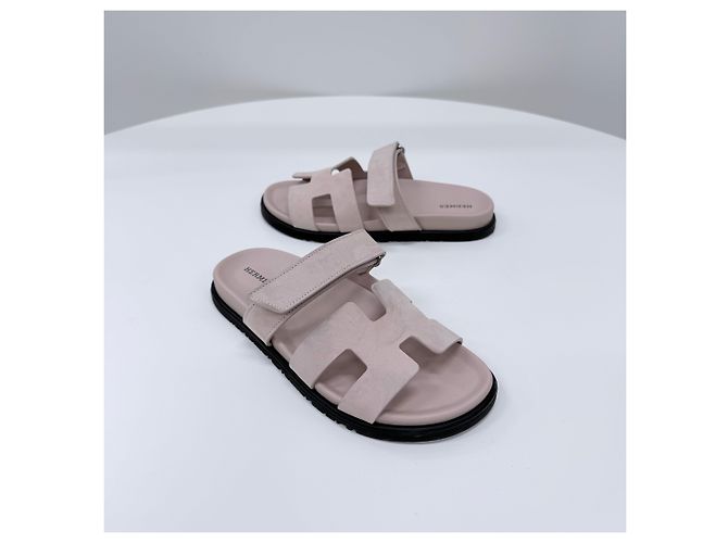 Hermès Sandali e Pantofole in Camoscio Rosa - vista 2