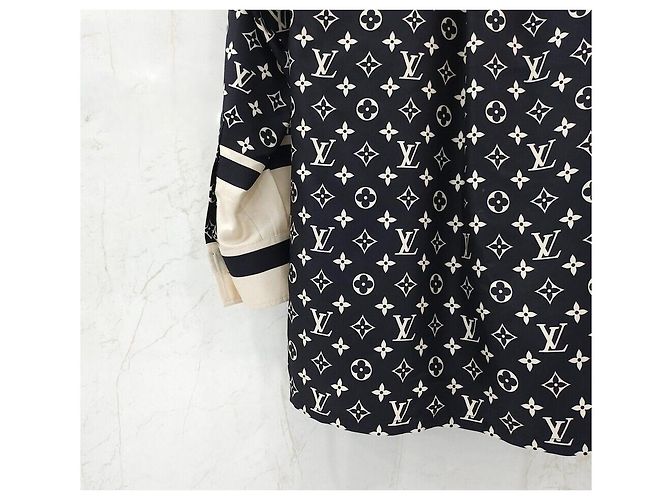 Louis Vuitton Blusa camicia in seta monogram - vista 5