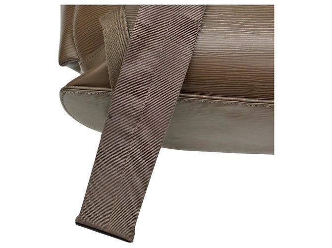 Sac à dos Louis Vuitton Christopher en cuir doré - vue 12