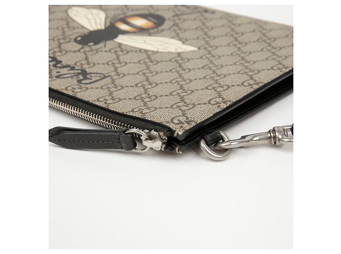 Gucci Supreme Bee Print Strap Pouch - vista 8