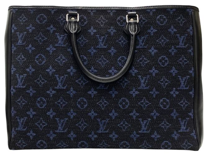 Louis Vuitton Monogram Jacquard Grand Sac Tote Bag - vista 2