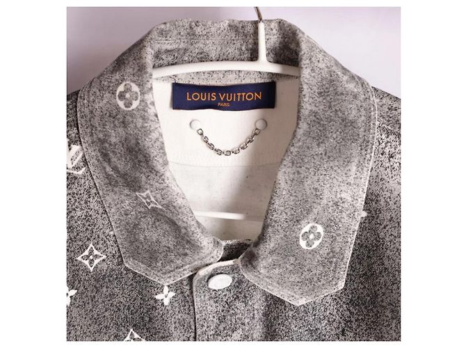 Louis Vuitton Workwear White Denim Jacket - view 2