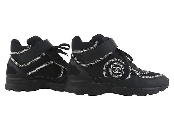 Chanel Bestickte CC High-Top-Sneaker Größe - Ansicht 6