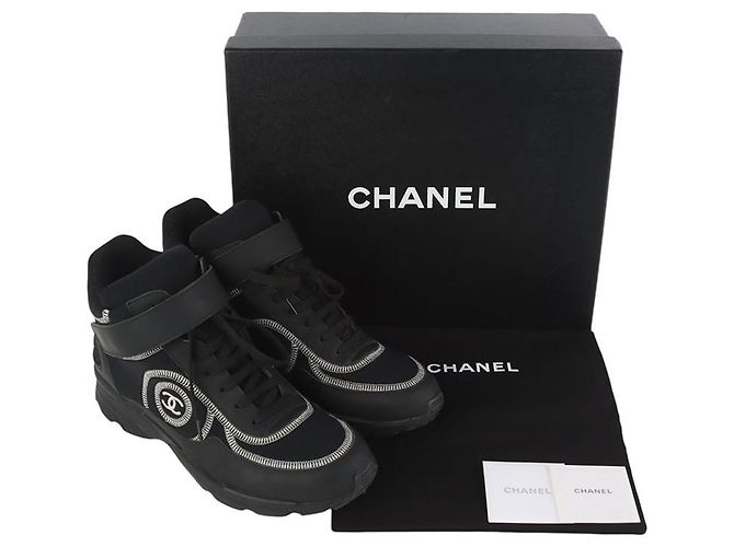 Chanel Bestickte CC High-Top-Sneaker Größe - Ansicht 8