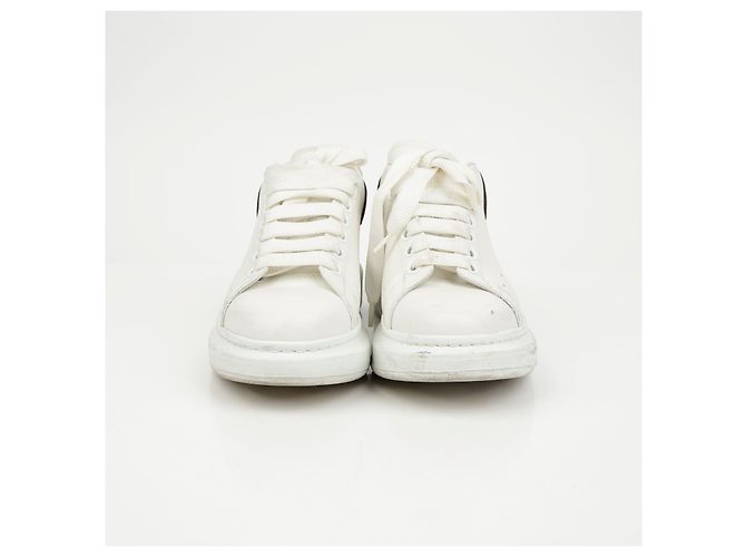 Alexander Mcqueen Sneakers Oversole White Black Tab - vista 5