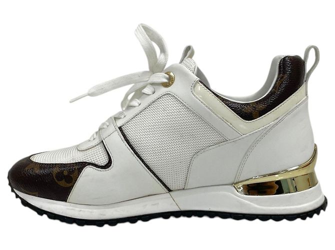 Louis Vuitton Sneakers Monogram Runaway da donna - vista 2