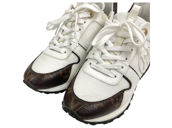 Louis Vuitton Sneakers Monogram Runaway da donna - vista 4