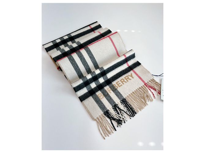 Burberry Contrast Check Kaschmirschal - Ansicht 25