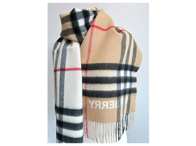 Burberry Contrast Check Kaschmirschal - Ansicht 30