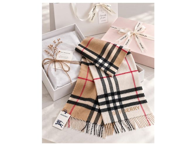 Burberry Contrast Check Kaschmirschal - Ansicht 9