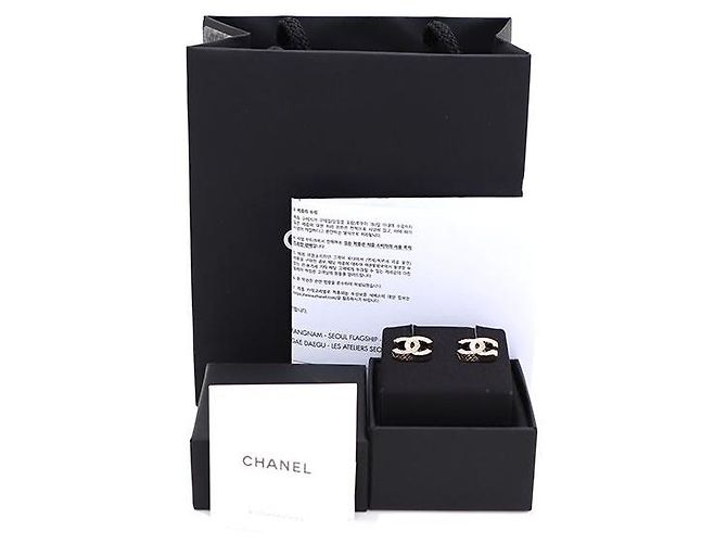 Chanel Orecchini matelassé in cristallo CC Gold - vista 7
